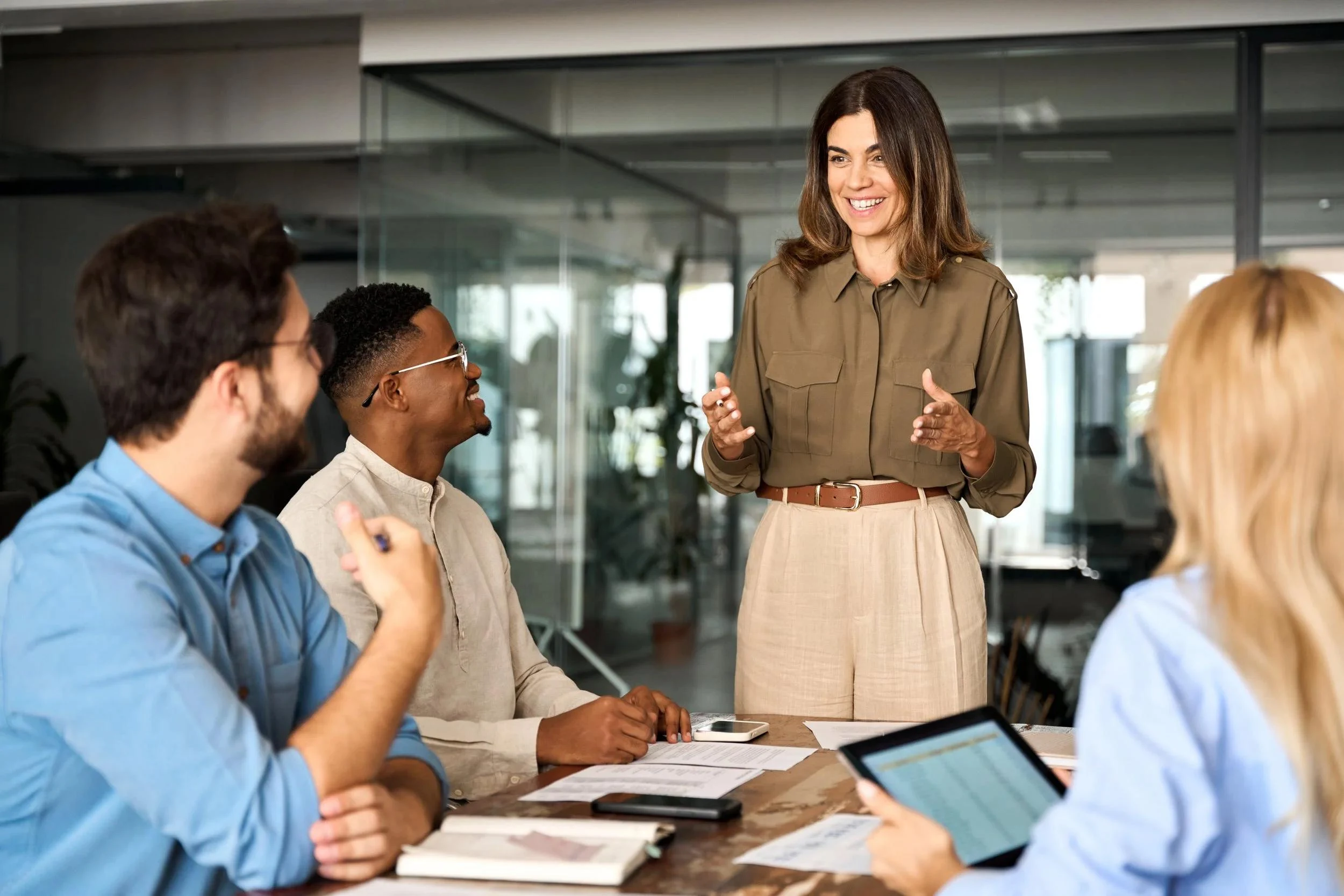 A medical leadership meeting in an aesthetic practice